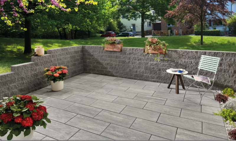 Galanda-Antaria-Mauer-grau-und-Antaria-Platten-grau_Ambiente