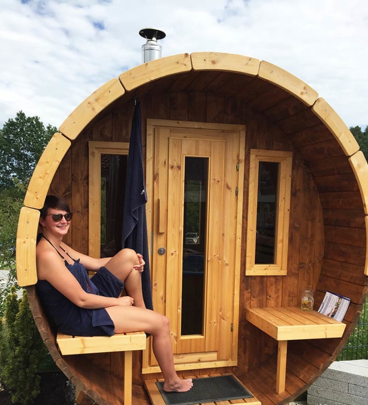 Wittenzellner-Patersdorf-Gartenhaeuser-Wellness-Deko-01-1